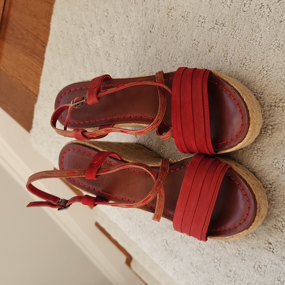 Kelly&Katie Espadrille Wedges  Red Sandals Size 8.5